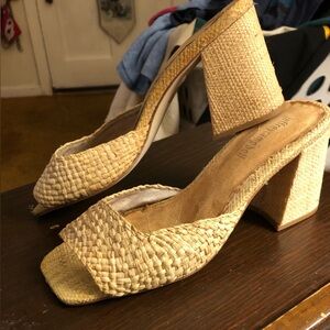 Jeffrey Campbell Raffia Mules••• Never Worn••• HURRY•••CLOSET CLOSING